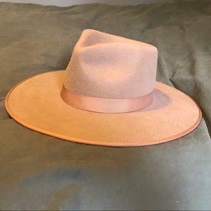 Lack of colour hat. Size small.